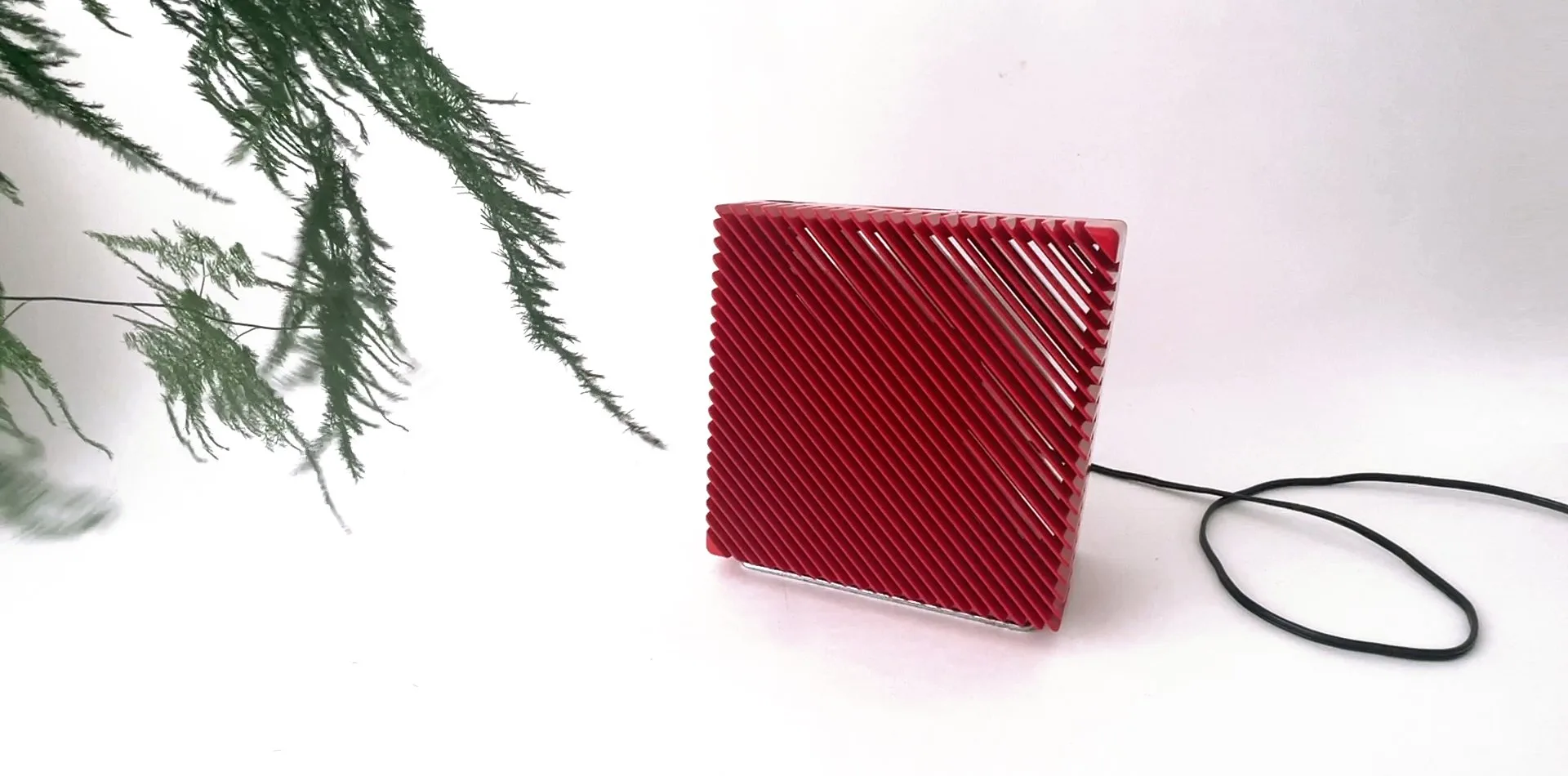 Vortice-Ariante-Table-Fan-Red-1973